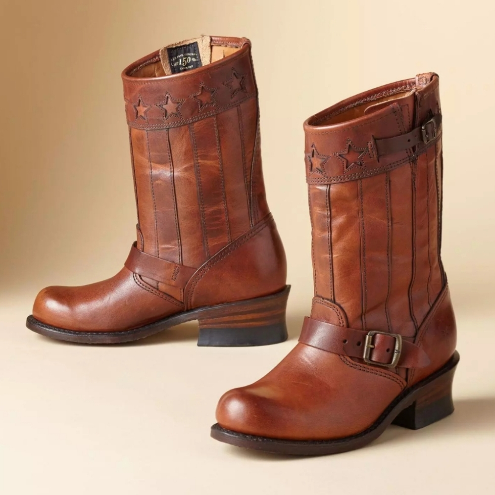FRYE ENGINEER AMERICANA SHORT BOOTS. THE FRYE COMPANY 150TH ANNIVERSARY. SIZE 6